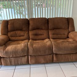 2 piece reclining sofa & love seat 