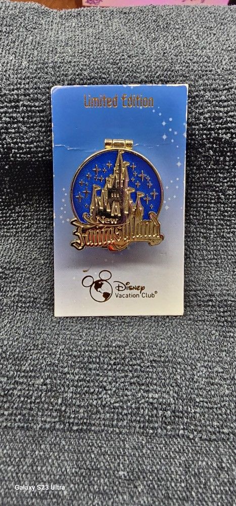 2012 DISNEY VACATION CLUB DUMBO ARIEL BELLE LIMITED EDITION 1500 PIN