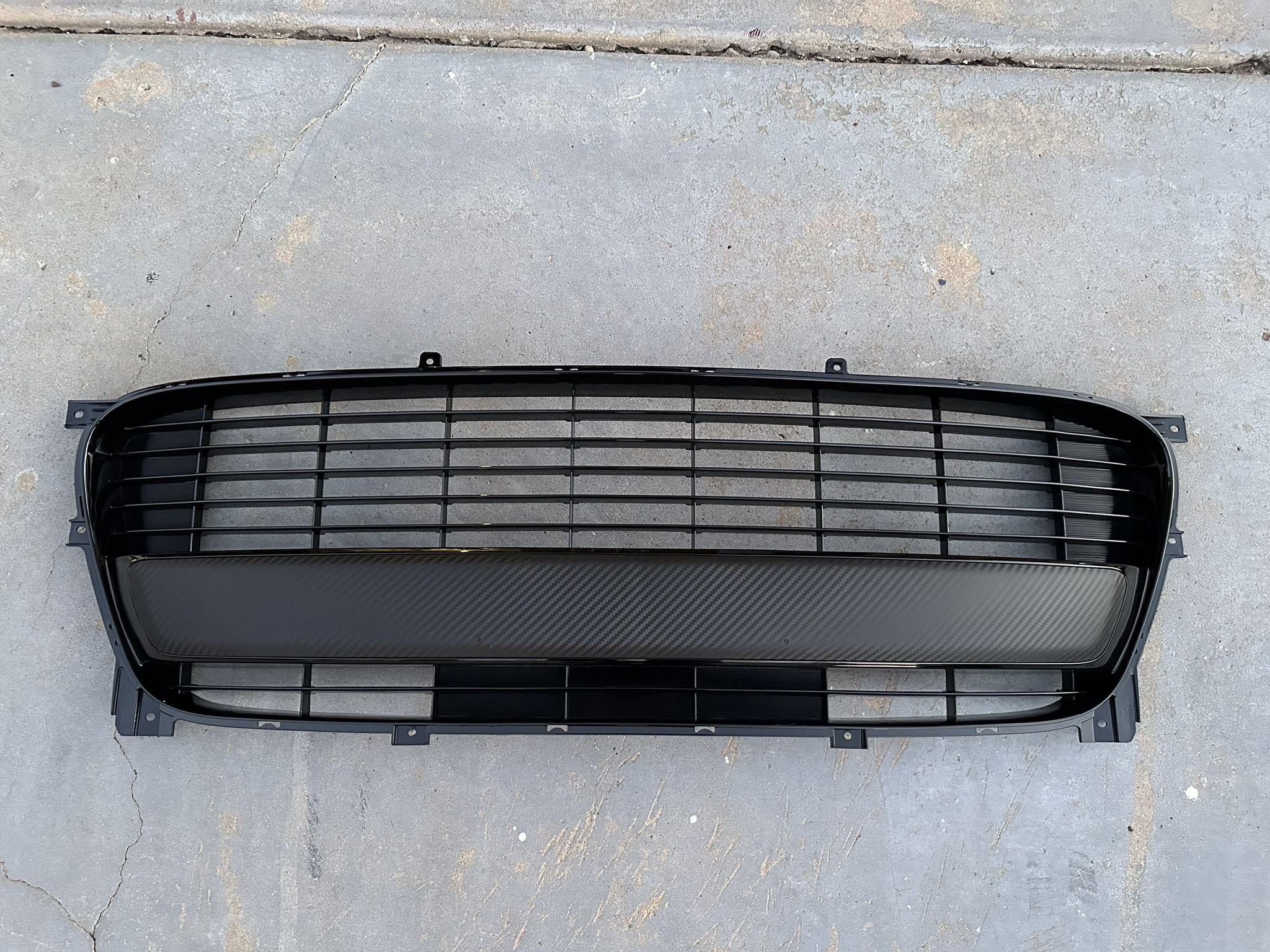 Kia Forte5 Grill 2014 - 2017, Kia Forte 5 Grille, Kia Forte Coupe Bumper Grill, OEM Original Part, New Open Box