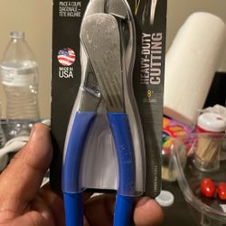 Klein Tools Diagonal Cutter Angled Head 