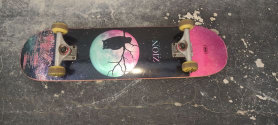 Skateboard