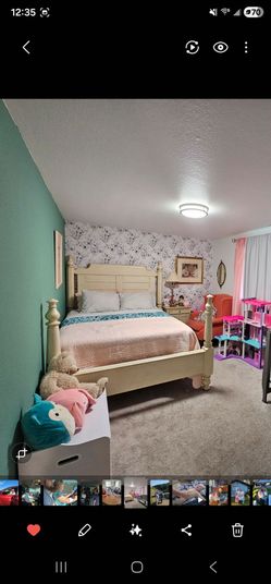 Queen bed