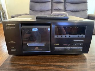 Vintage Pioneer PD-F605 25-Disc CD Changer Player - Great Condition
