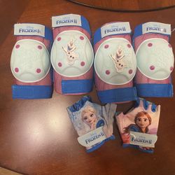 Frozen Knee Pads And Gloves