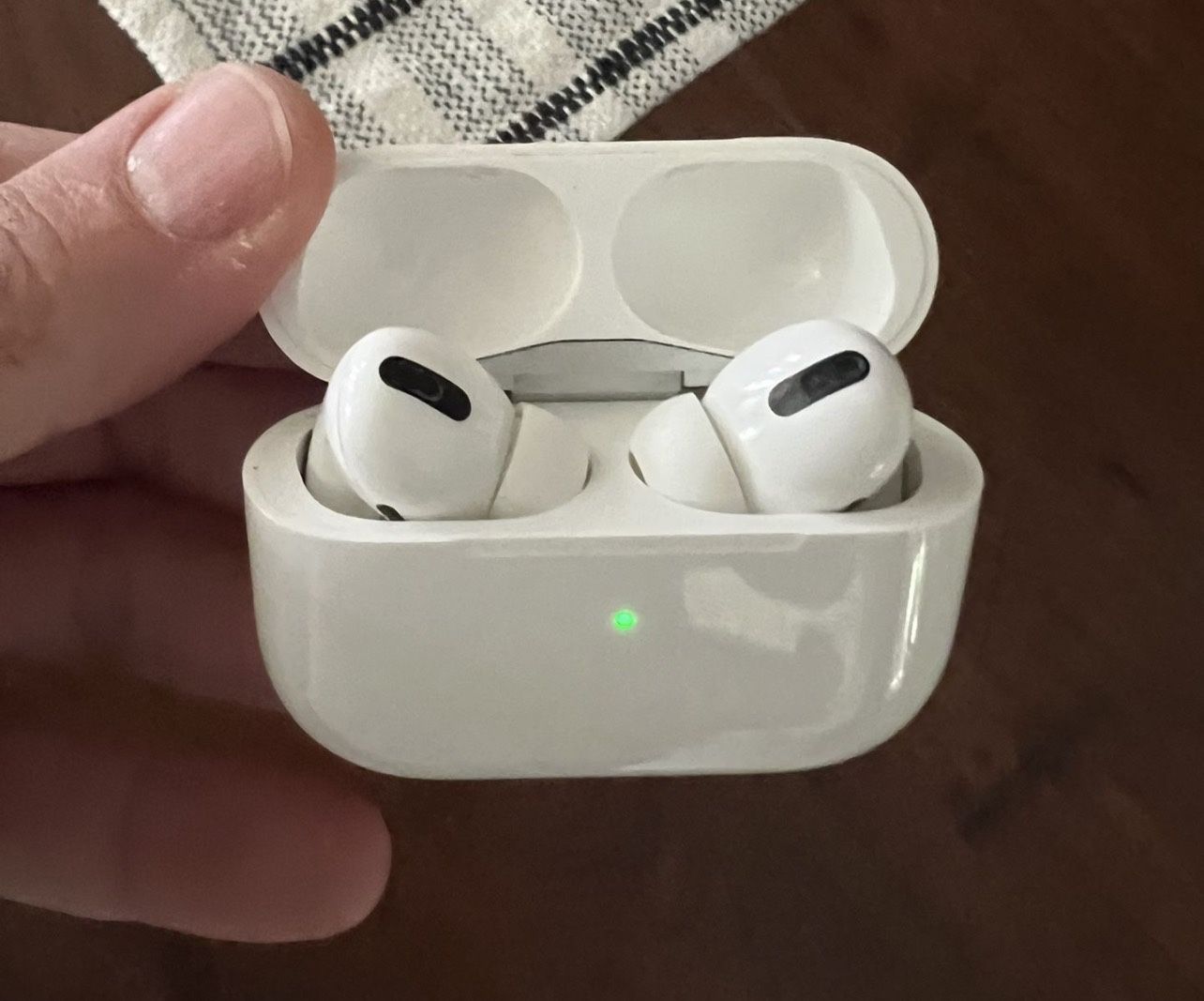 air pods pro gen 3