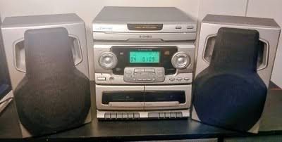 Emerson MS9825 3-Disc CD Changer & Dual Cassette Player - Like New!Price: $75