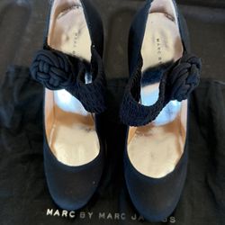 Marc Jacobs Size 36.5 