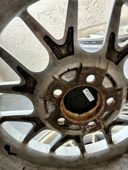 Rims no tires