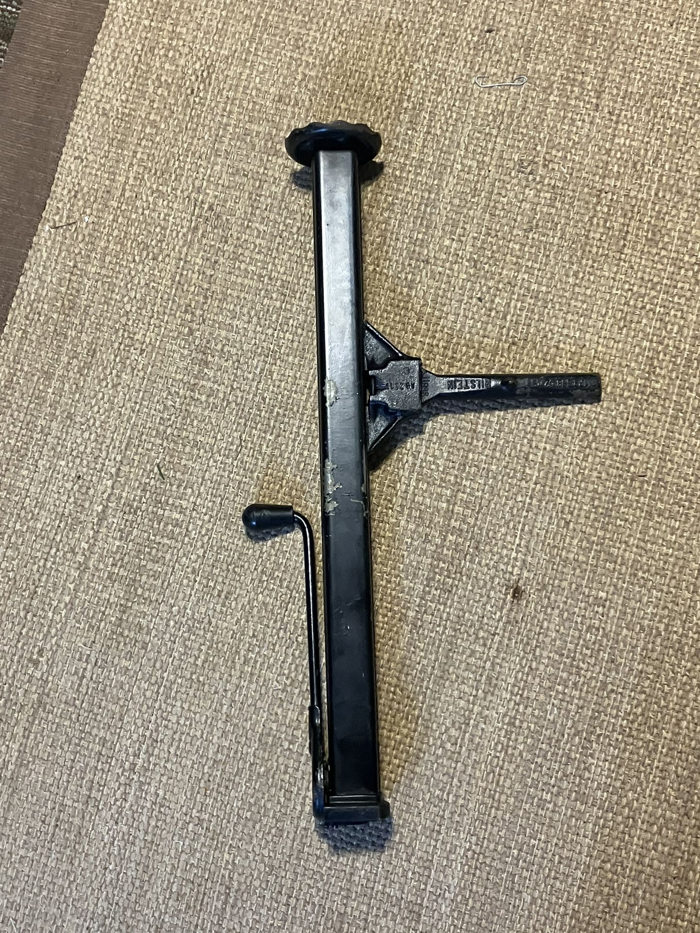 W123 Mercedes Original Car Jack