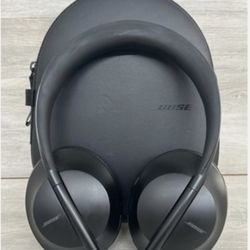 Bose 700 Noise Canceling Headphones (Black) Wireless / Bluetooth 