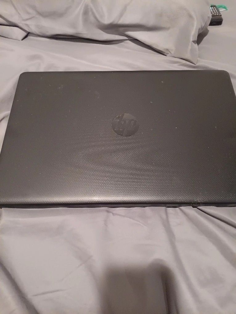 HP 17 Laptop For Sale - Used (As A Bonus, Additional Items Included Are, An SD Memory Chip, Mouse, And WiFi Adapter.) 256gb+