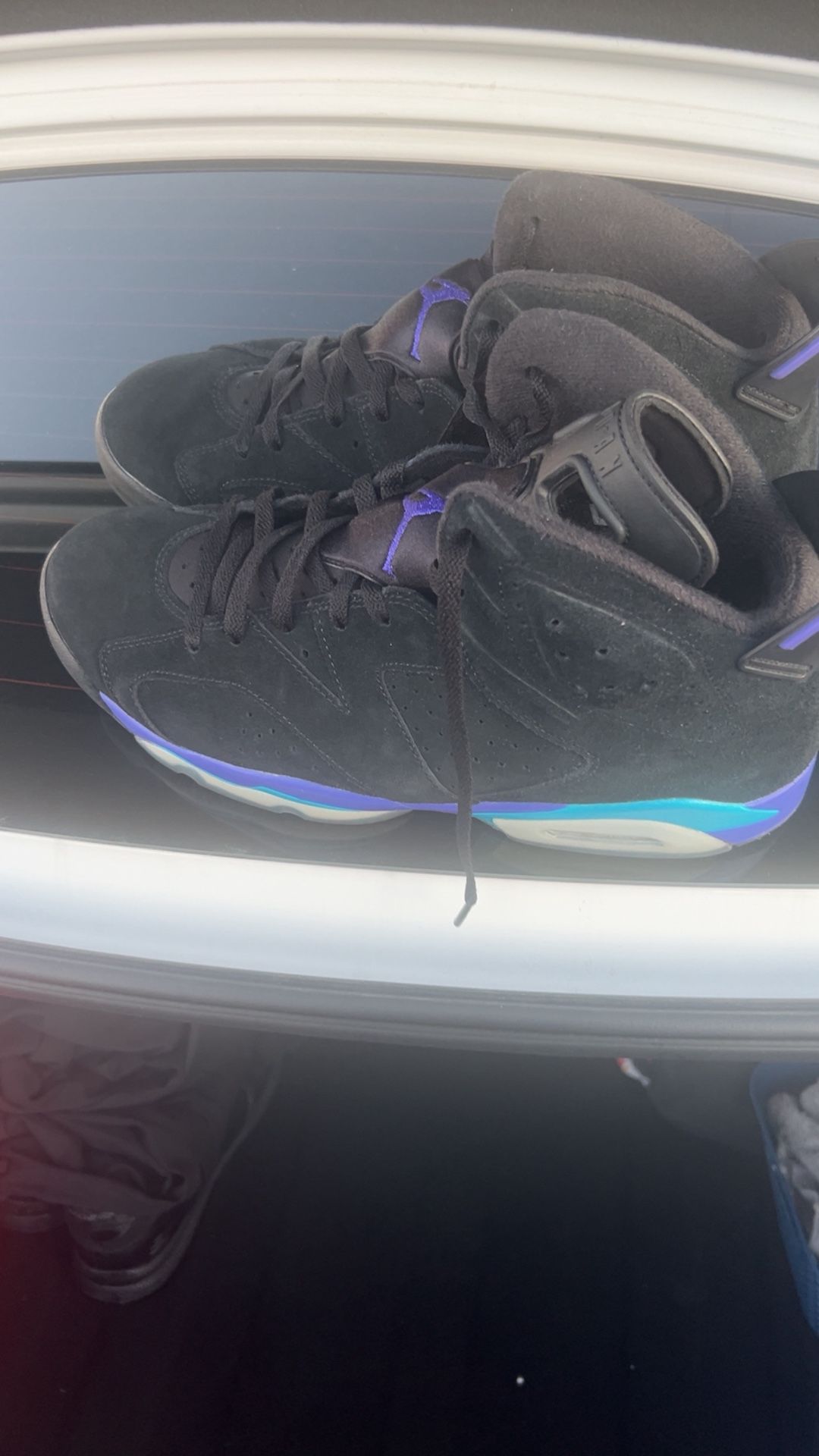 Retro Jordan 6s ( SIZE 12 )