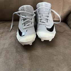 Girls Nike Softball cleats