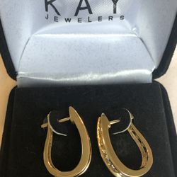 Gold Diamond Earrings 