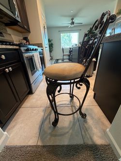 3 Swivel Bar Stools