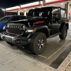 Jeep Wangler 4x4 S/t 12500$ Obo
