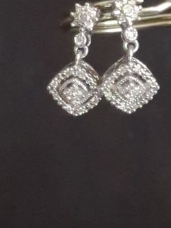 Real diamond earings