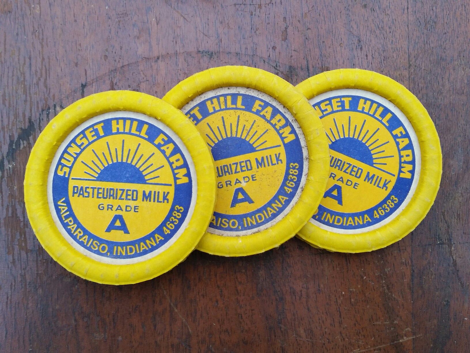 Sunset Hill Farm unused milk caps