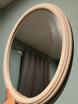 White oval mirror medium sized