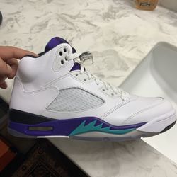 Jordan 5 grapes