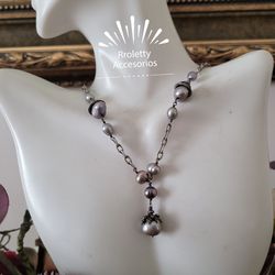 Collar de Plata Antigua 925 con hermosas Perlas Cultivadas en tono Gris claro para dama.