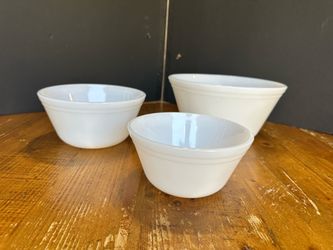 Vintage Federal Glass Bowl Set