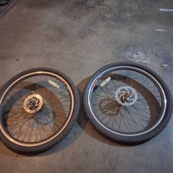 RIMS AND TIRES FOR MOUNTAIN BIKE (26)