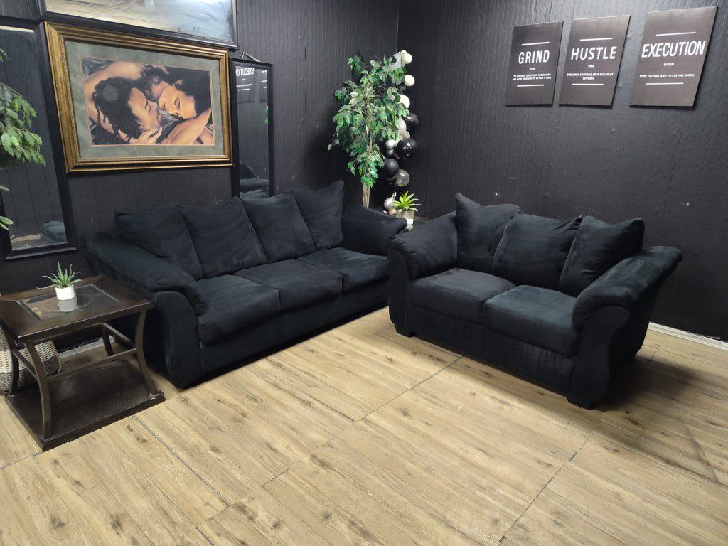 HUGE DEAL!!! 2 PIECE RAYMOUR SOFA SET BLACK ONLY $449 DELIVERY AVAILABLE