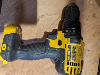 DeWalt 20V Max Cordless Drill Driver