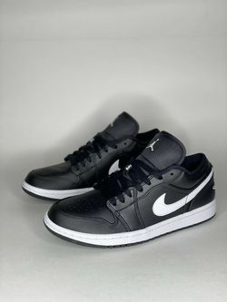 Air Jordan 1 low size 7.5 men’s size 9 women’s