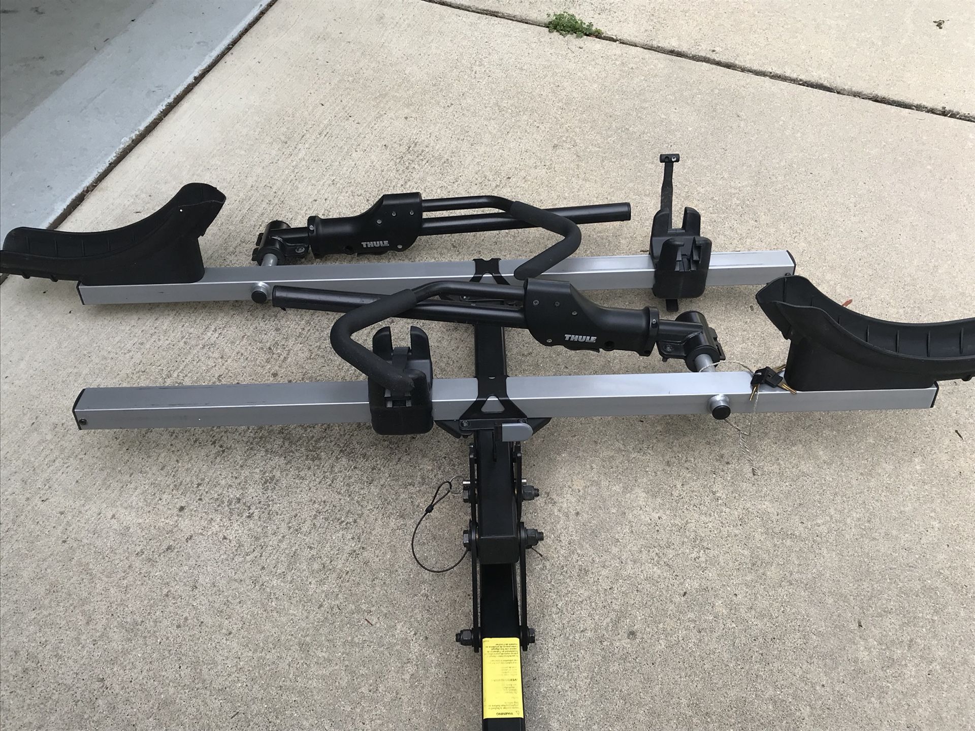 Thule Sweden T- 515-5190 Duo (2) Capacity Bike Rack for trailer hitch, with extras(keys)/ slightly used, excellent condition