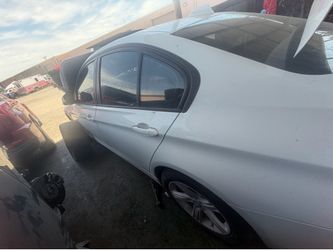 2015 BMW 320i