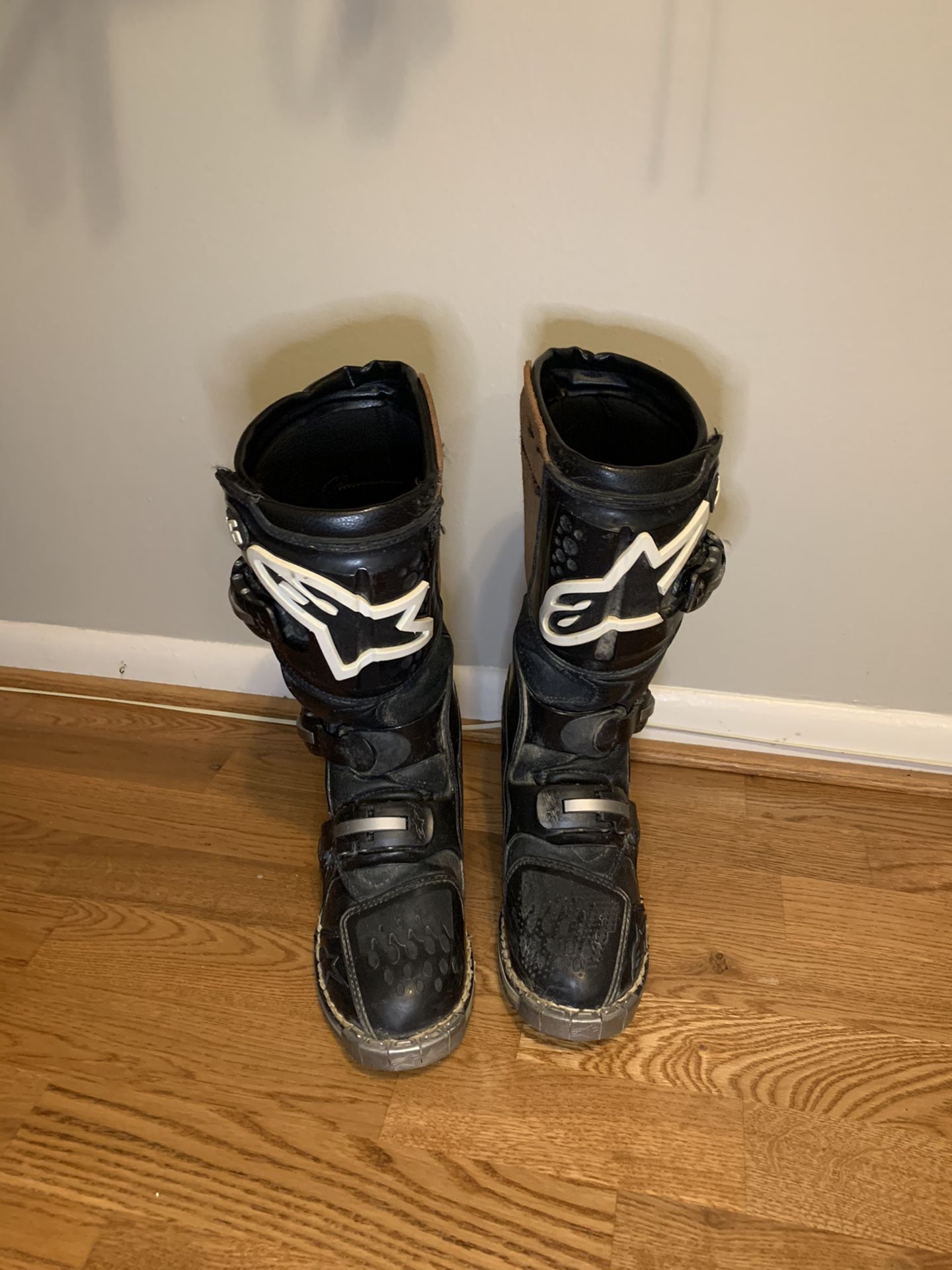 Women’s Alpinestar MX boots - Sz 7