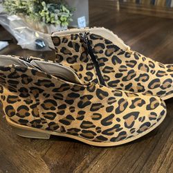 Brand New Leopard Booties Size 8