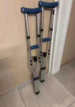 Brand New Aluminum Crutches - Adjustable, 250lb Capacity