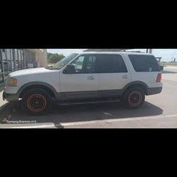 2004 Ford Expedition