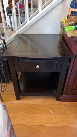 Black - Dark Brown nightstand