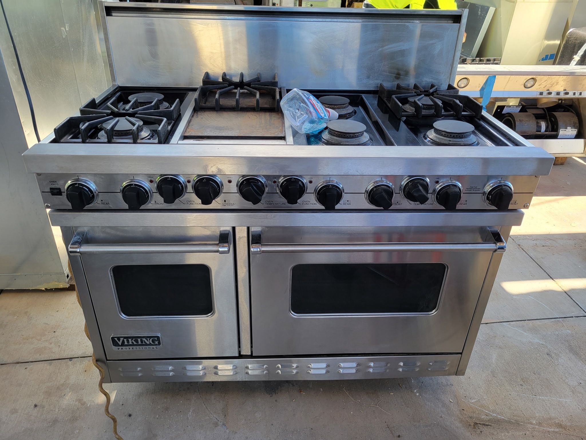 Viking Appliance set