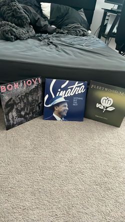 3 Vinyls