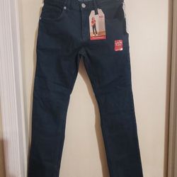 BRAND NEW JEANS