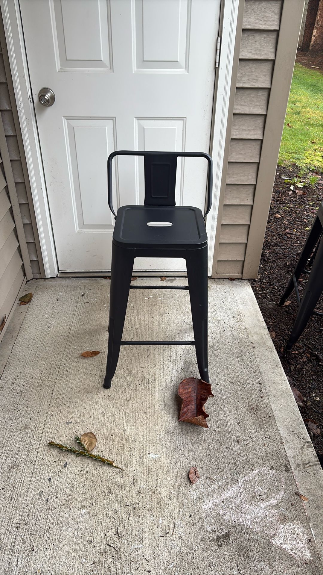 Stools/Chairs With Back Set Of 4