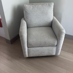 Swivel/ Rocking Chair 