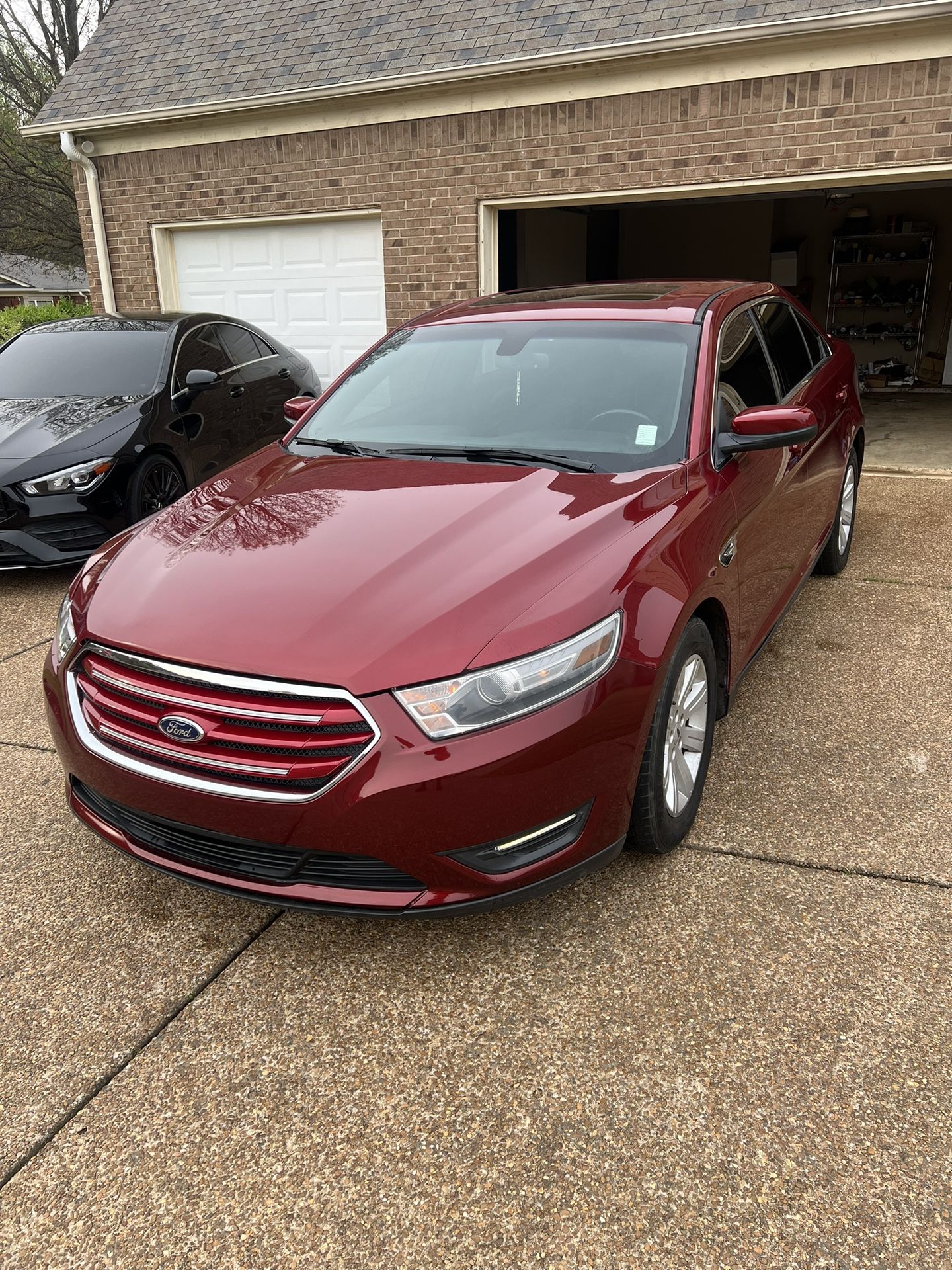 2014 Ford Taurus