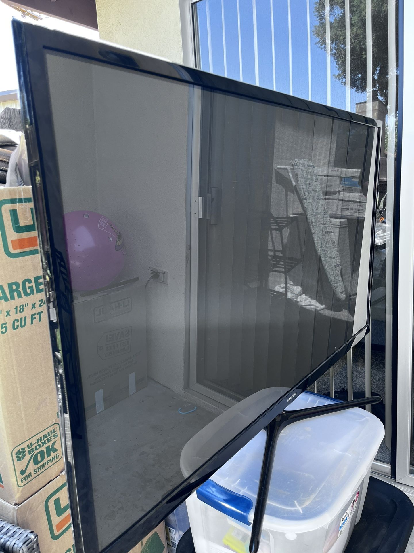 51” Flat Screen Samsung TV