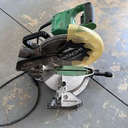 Hitachi Compound Miter Saw