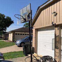 Basketball Hoop 