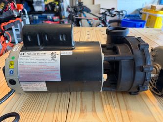 Jacuzzi 2 Pumps and Controller LX Pool and Spa Pump 56WUA400-II