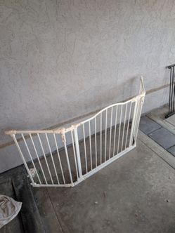 Baby gate