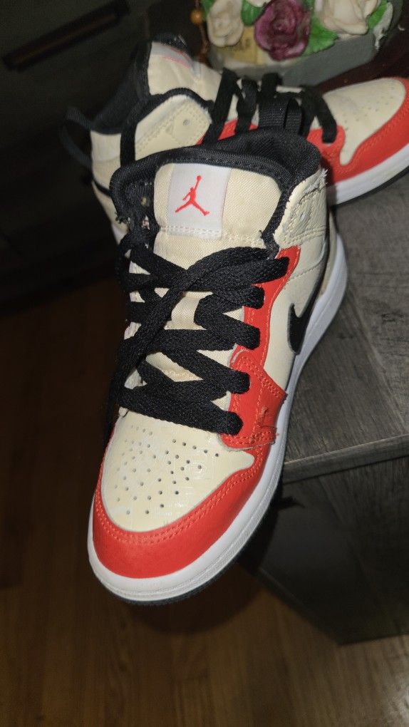 Kid's Air Jordan Mid SS GS Dunk Contest Size 12c