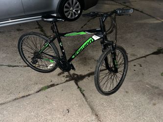 Schwinn Sidewinder 26” Mountain Bike — Black & Green